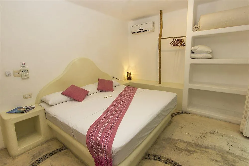 The Blue Pearl Suites Playa del Carmen Hotel